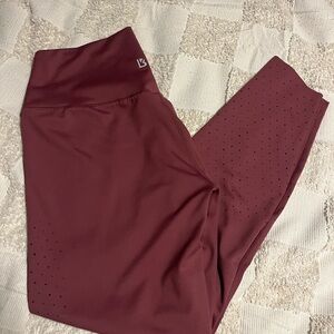 BuffBunny Maroon Leggings